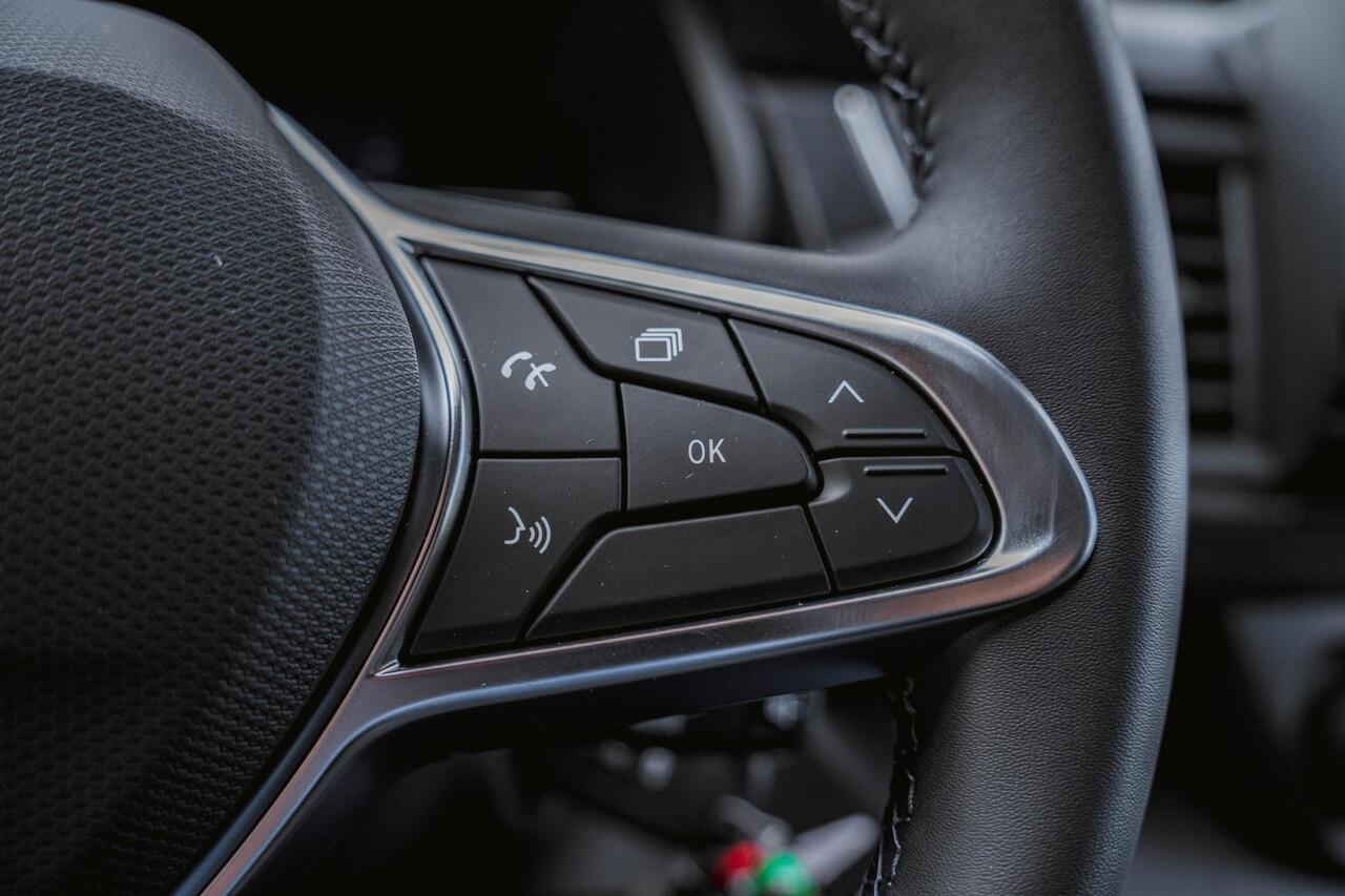 Renault TRAFIC 2.0 Blue dCi 130pk L2H1 Apple carplay/Anroid auto Renault Trafic 2.0 Blue dCi 130 T30 L2H1 Start