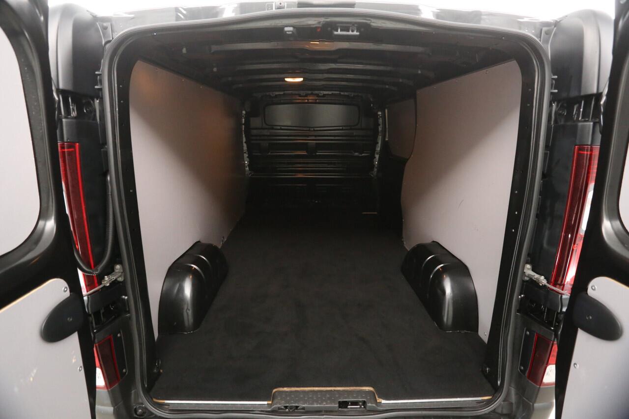 Renault TRAFIC 2.0 DCI L2H1 | Airco | Cruise | Camera | 3 Zits | Stoelverw. | Trekh.