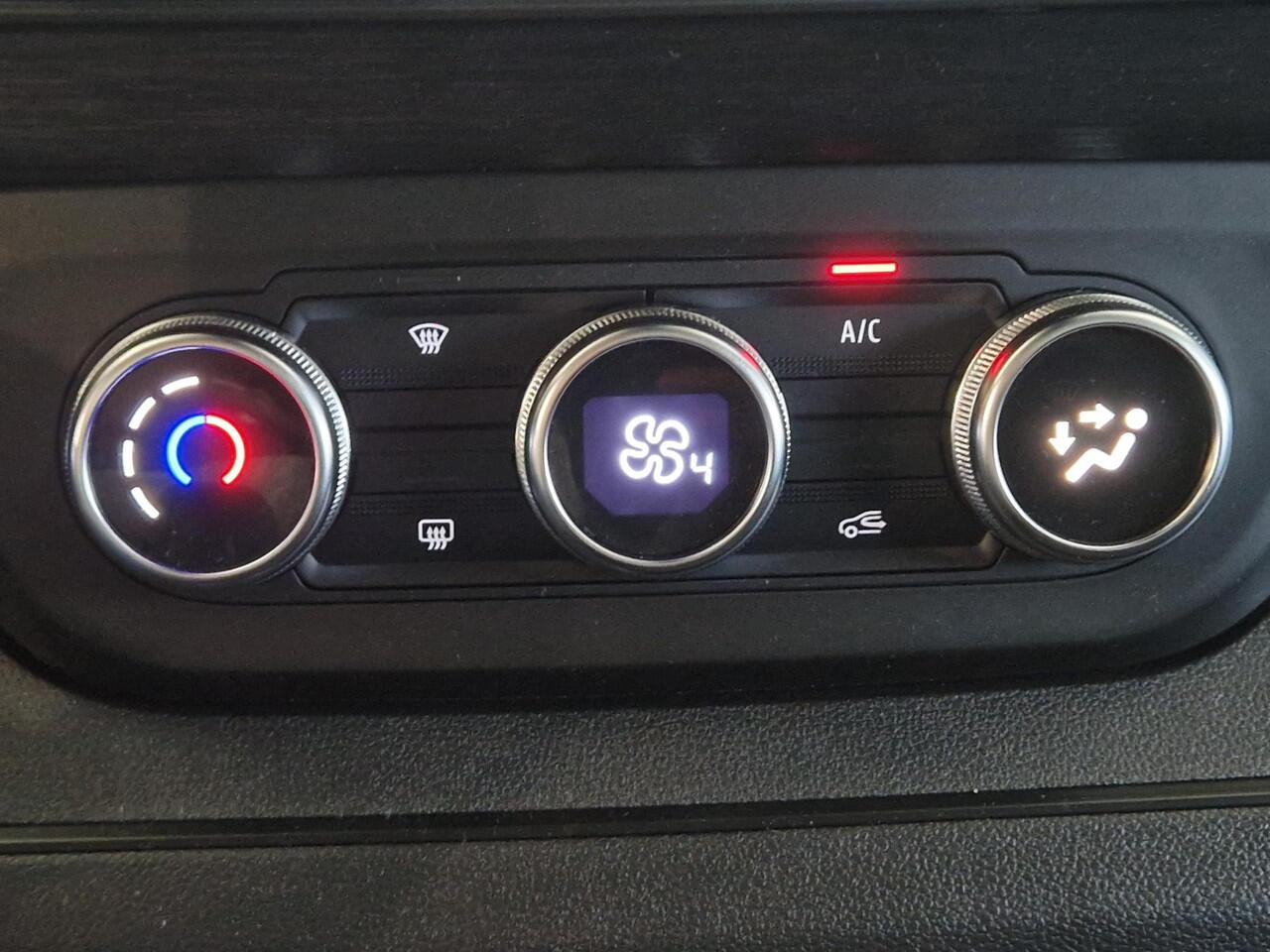 Renault TRAFIC E-Tech T29 L2H2 Advance 52 kWh | 100% ELEKTRISCH | NAVIGATIE | STOELVERWARMING | TREKHAAK | DEMO |