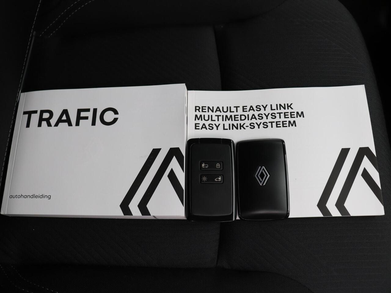 Renault TRAFIC 2.0 Blue dCi 150 EDC T30 L2H1 Extra | Anniversary | Sidebars | Zwarte logo's | Glasslook |