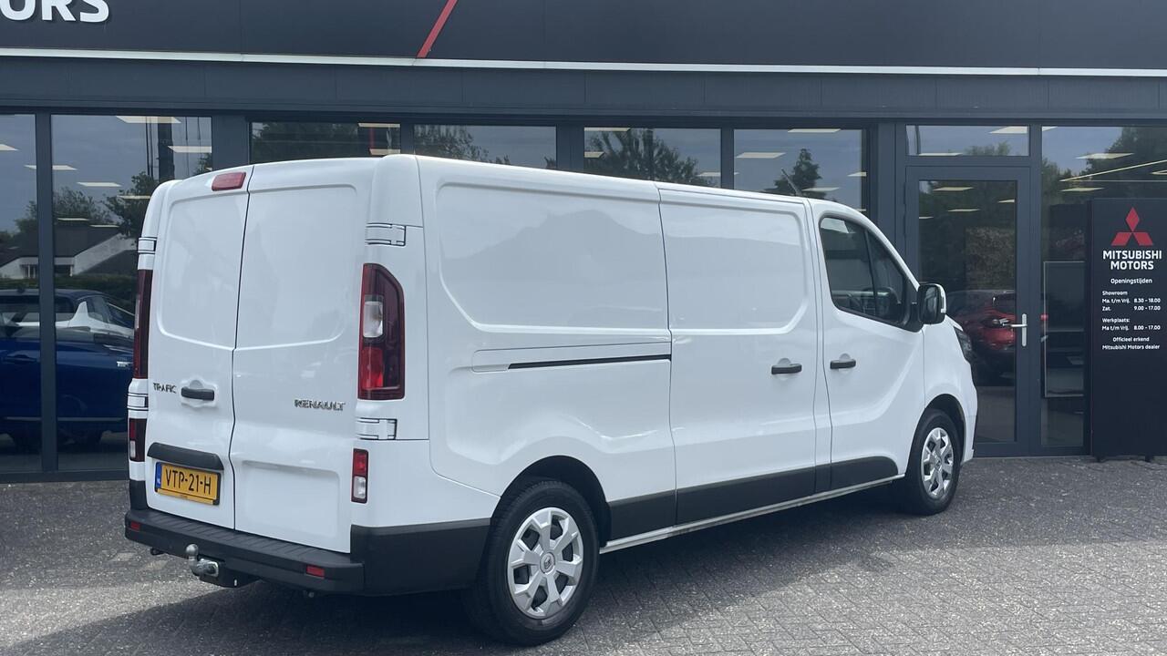 Renault TRAFIC 2.0 dCi 130 T30 L2H1 Work Edition | Trekhaak | Navigatie