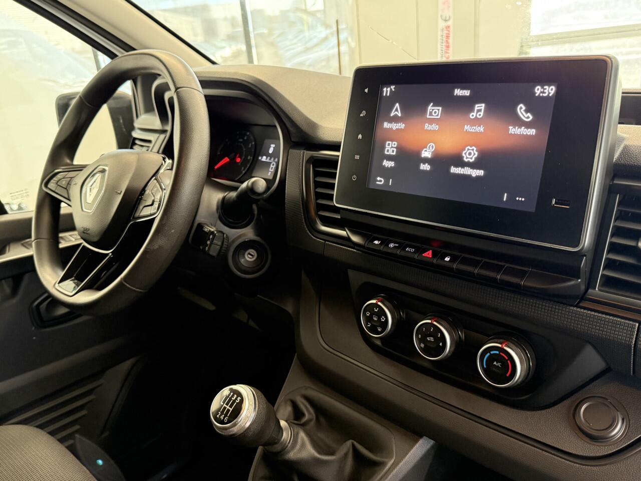 Renault TRAFIC 2.0 dCi 110 T29 L1H1 Comfort 3-Persoons Airco CruiseControl Navigatie