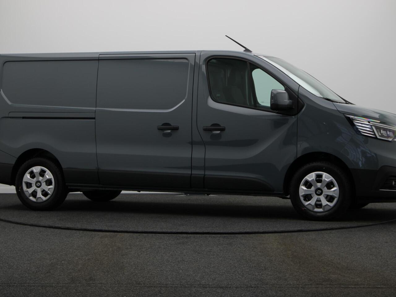 Renault TRAFIC 2.0 Blue dCi 130 T30 L2H1 Advance | Trekhaak | Laadruimtepakket | Achteruitrijcamera | Vierseizoenbanden |