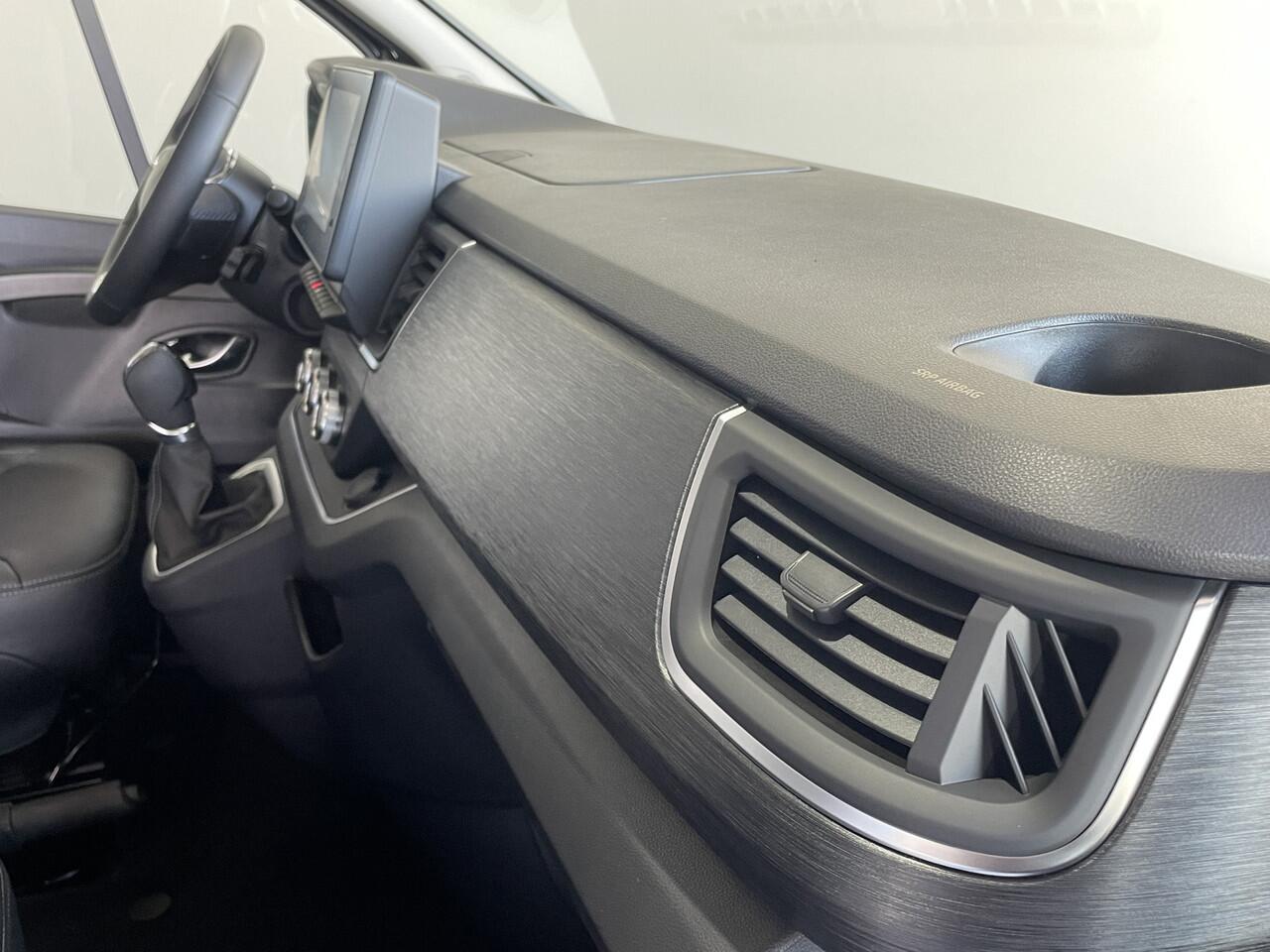 Renault TRAFIC 2.0 Blue dC1 150 PK AUT L2H1 Extra DC Next Level Van / 2 x Schuifd / Navi / Camera