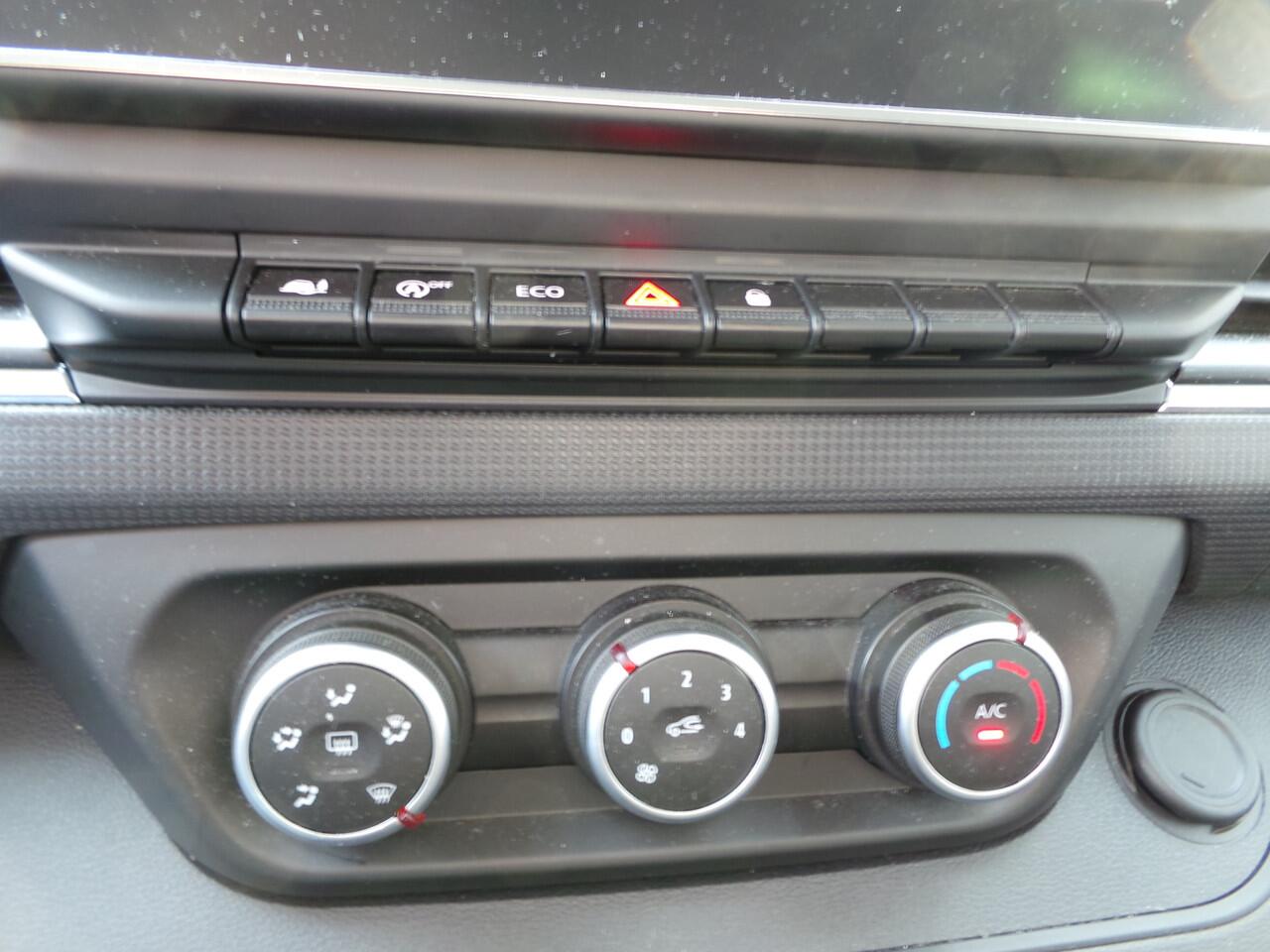 Renault TRAFIC 2.0 dCi 130 T30 L2H1 Airco,Cruise,Pdc,Trekhaak