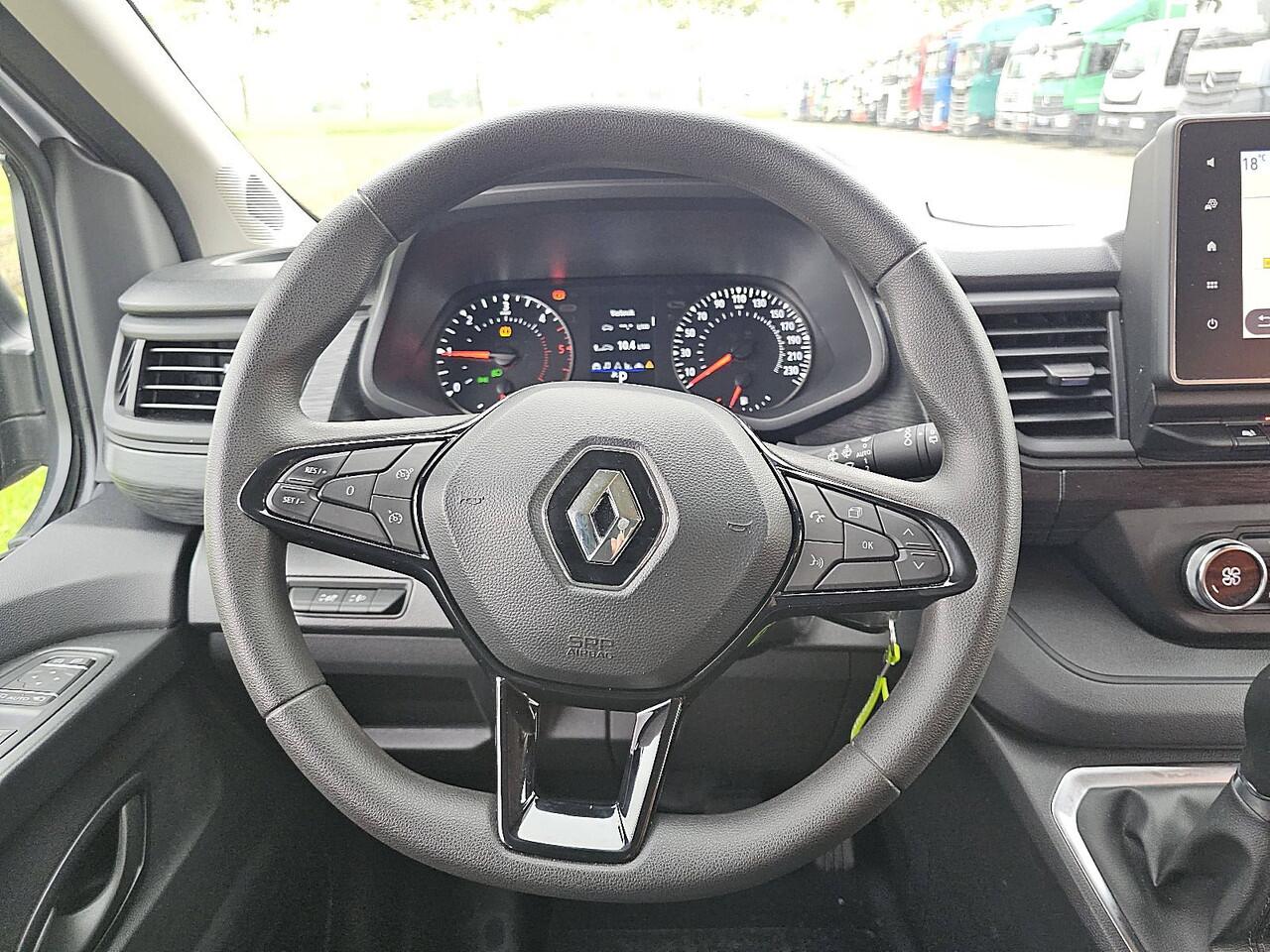 Renault TRAFIC 2.0 dCi L2H1 DC Comfort Camera Navi Cruise Automaat Sidebars Euro6 150Pk NAP 1e Eigenaar!