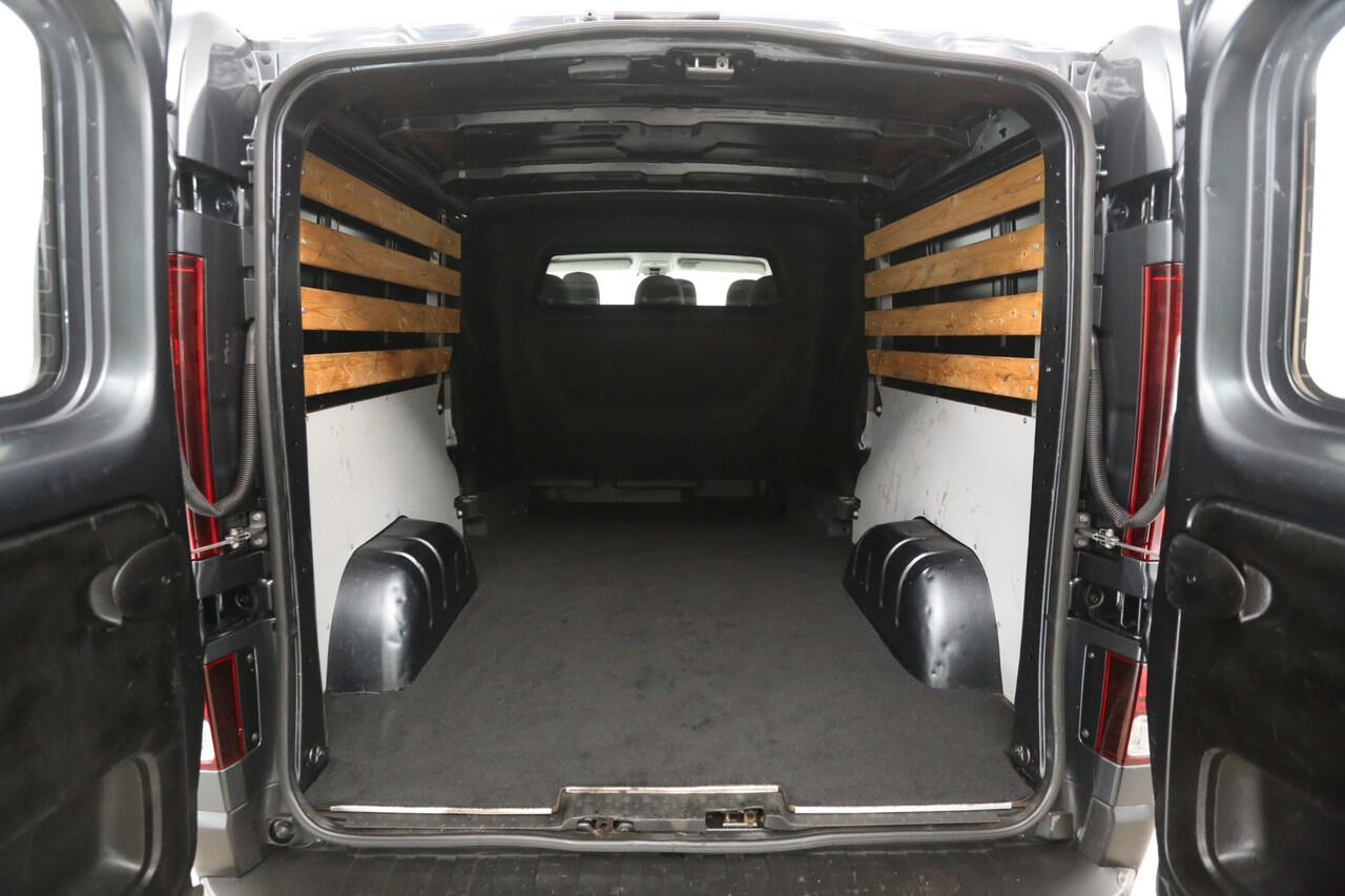 Renault TRAFIC 2.0 dCi T29 145PK L2H1 | DC | 6-Zits | Automaat | Airco | Trekh. | Cruise | Parkeersens.