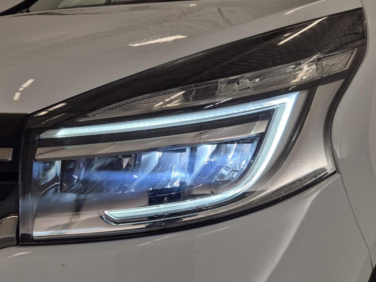 Renault TRAFIC 2.0 dCi 120 T29 L2H1 DC 5 Pers. Work Edition