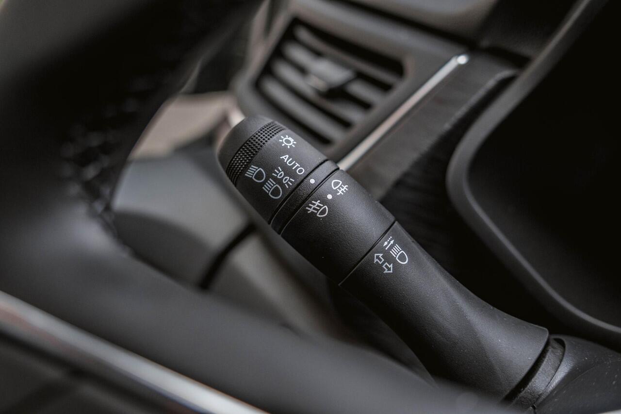 Renault TRAFIC 2.0 Blue dCi 130pk L2H1 Apple carplay/Anroid auto Renault Trafic 2.0 Blue dCi 130 T30 L2H1 Start