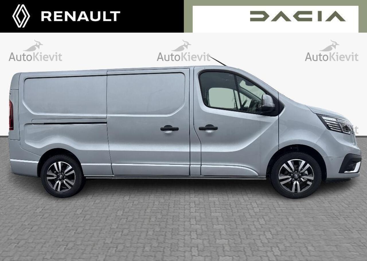 Renault TRAFIC 2.0 Blue dCi 170 T30 L2H1 Extra - Reservewiel - Alarm / 17\" lichtmetalen velgen Noir - Houten laadvloer