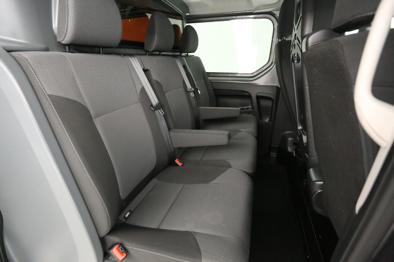 Renault TRAFIC 2.0 dCi T29 145PK L1H1 | Automaat | DC | Airco | Cruise | Camera | Carplay | Trekh. | Imperiaal