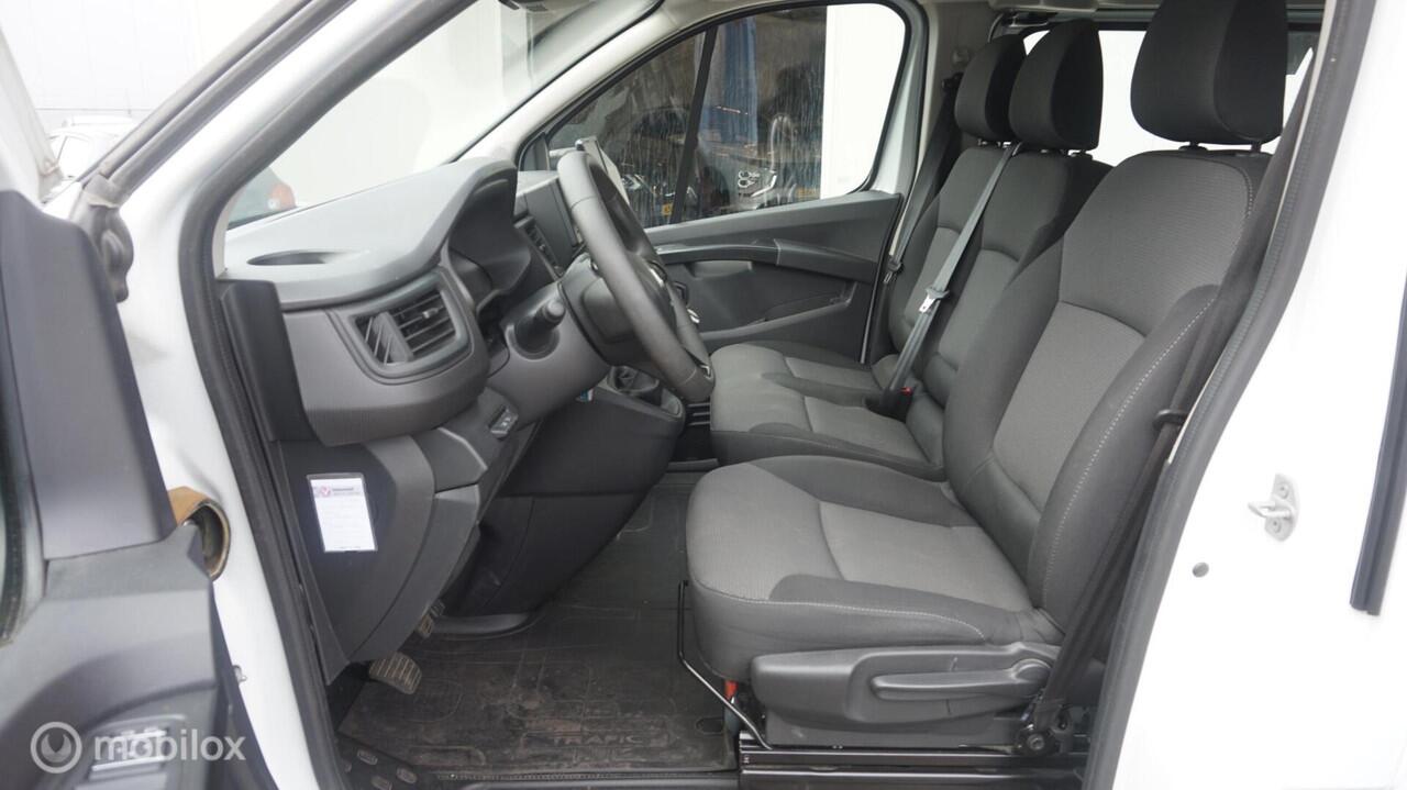 Renault TRAFIC bestel 2.0 dCi 110 T29 L2H1 DC Comfort Trekhaak