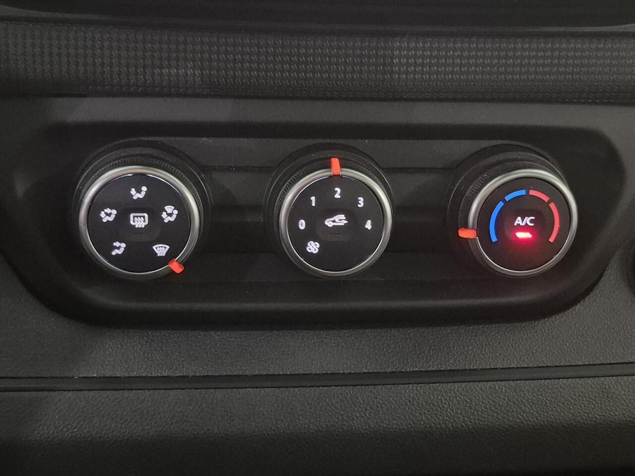 Renault TRAFIC 2.0 dCi 130 T30 L2H1 Work Edition | Laadruimte betimmering | Navigatie | 2 Schuifdeuren