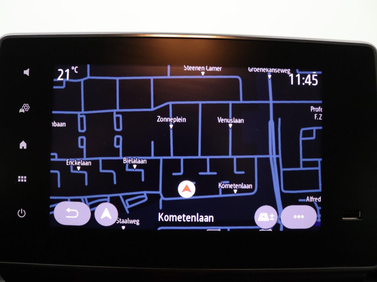 Renault TRAFIC 2.0 dCi 130pk T29 L2H1 DC Work Edition Camera | Cruise | Navi | Parkeersens. v+a | Trekhaak