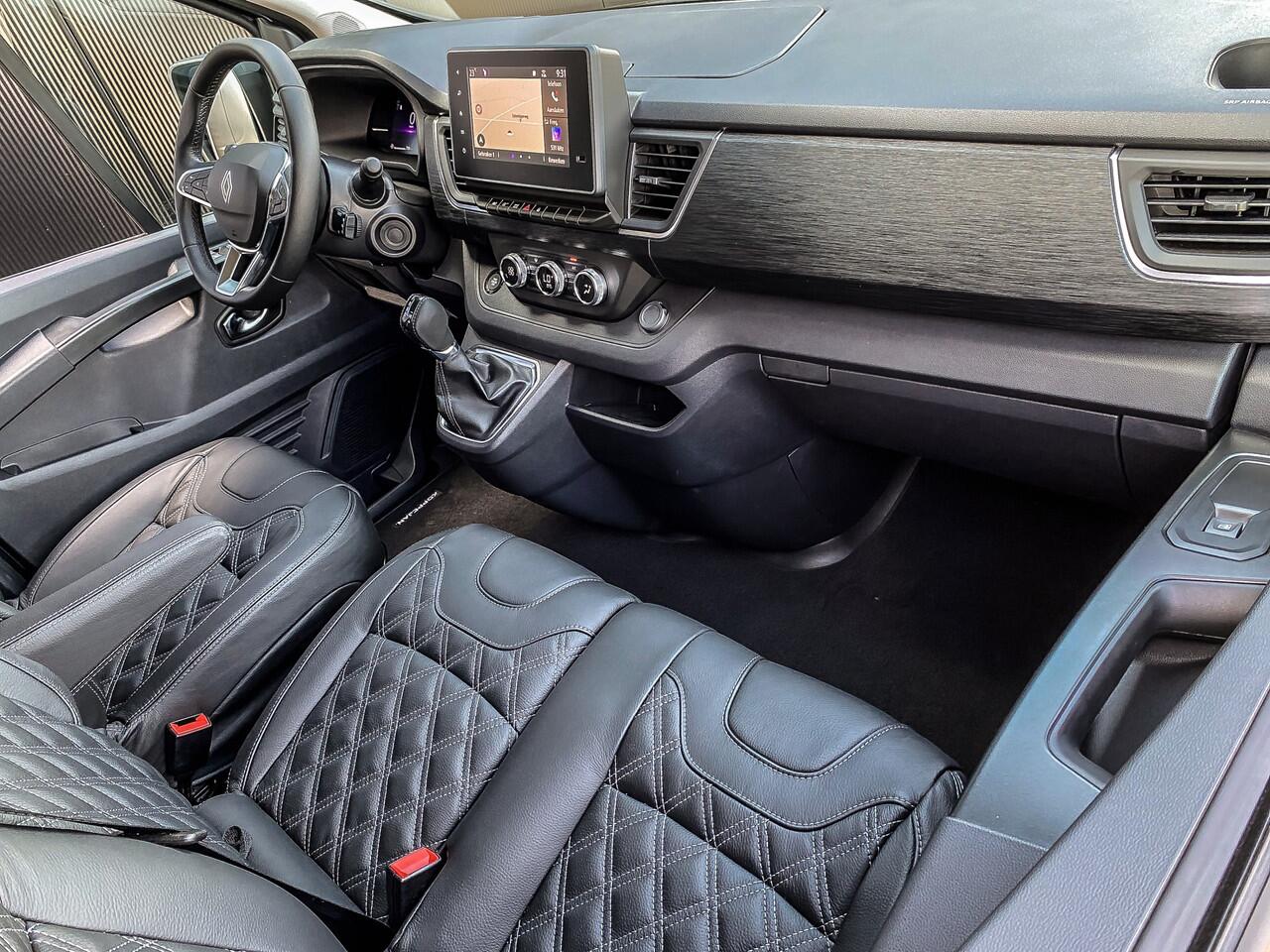 Renault TRAFIC 2.0 BluedCi 170PK Automaat Extra Bestelwagen | BPM VRIJ! | LED KOPLAMPEN | KEYLESS | CAMERA | CRUISECONTROL | BETIMMERING | TREKHAAK |