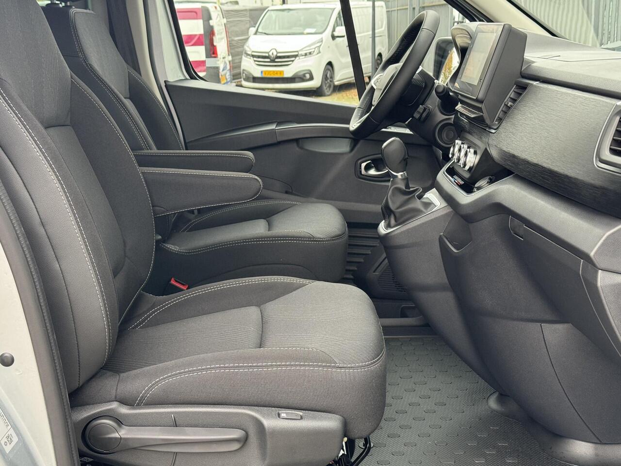 Renault TRAFIC 2.0 dCi 170 EDC T29 L2H1 DC Anniversary AUTOMAAT | RIJKLAAR PRIJS | BPM VOORDEEL | MEERDERE KLEUREN UIT VOORRAAD LEVERBAAR |