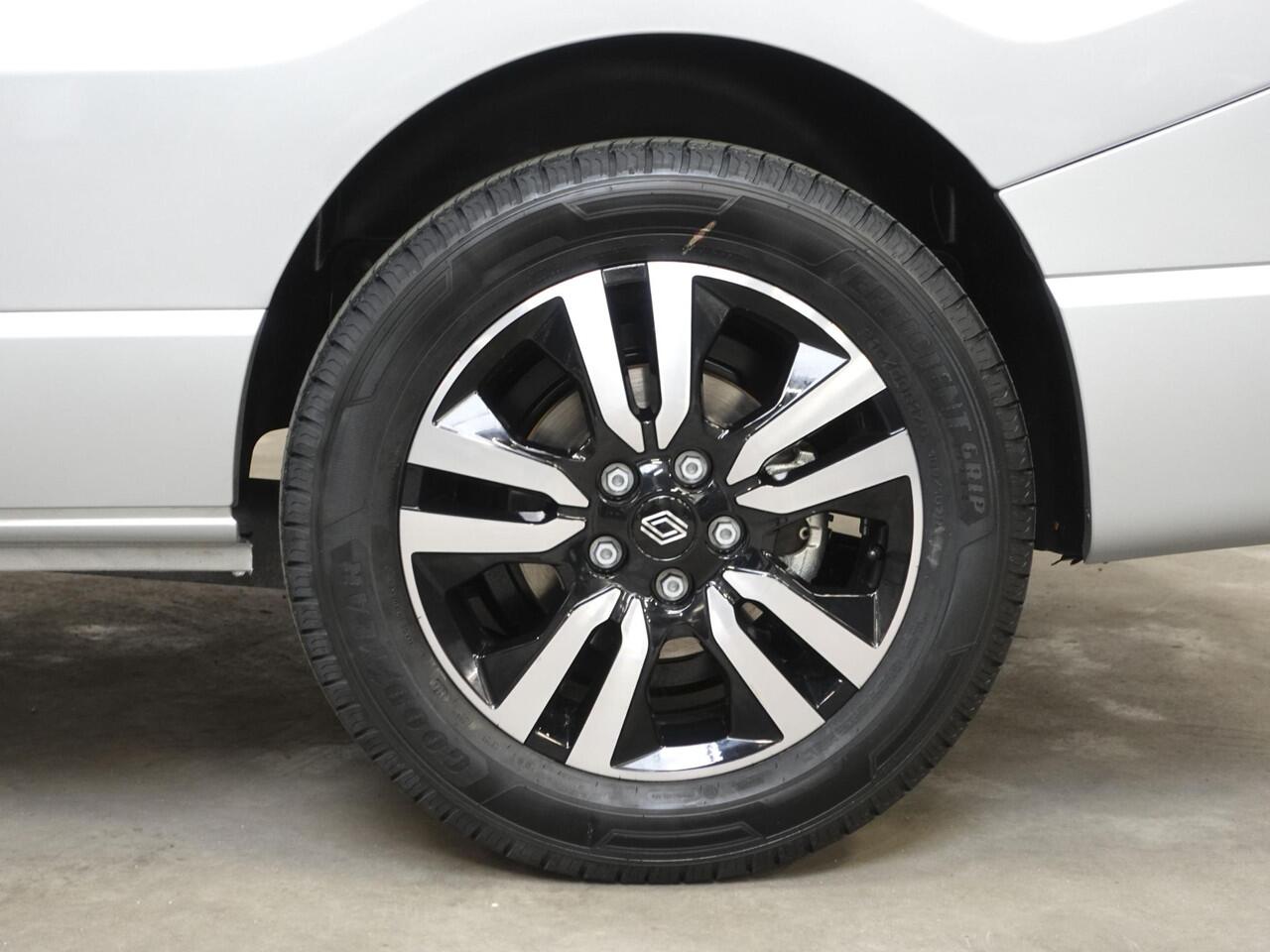 Renault TRAFIC 2.0 Blue dC1 150 EDC T29 L2H1 Extra DC Dubbele Cabine Automaat Trekhaak Navigatie Camera