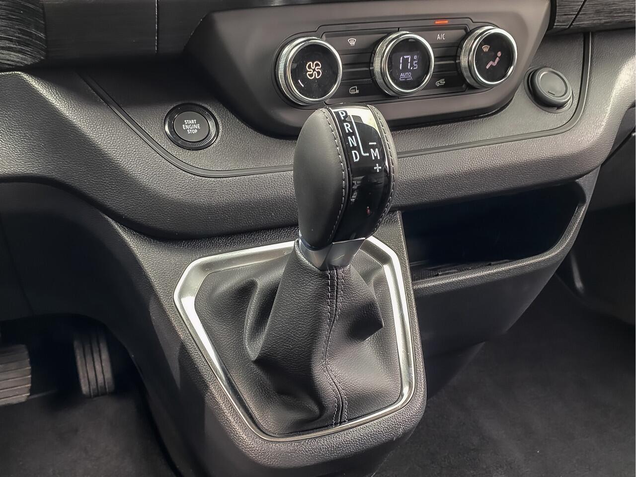 Renault TRAFIC 2.0 BluedCi 170PK Automaat Extra Bestelwagen | BPM VRIJ! | BIJRIJDERSSTOEL | LED KOPLAMPEN | KEYLESS | CAMERA | CRUISE |