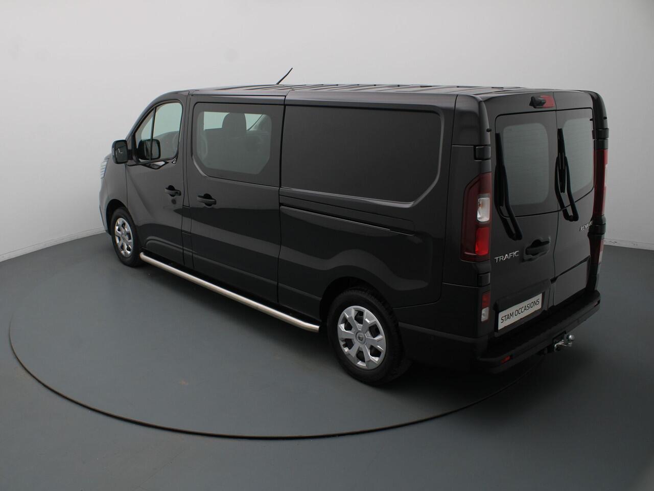Renault TRAFIC 2.0 dCi 130 T29 L2H1 DC Work Edition Camera | Cruise | Navi | Parkeersens. v+a | Trekhaak