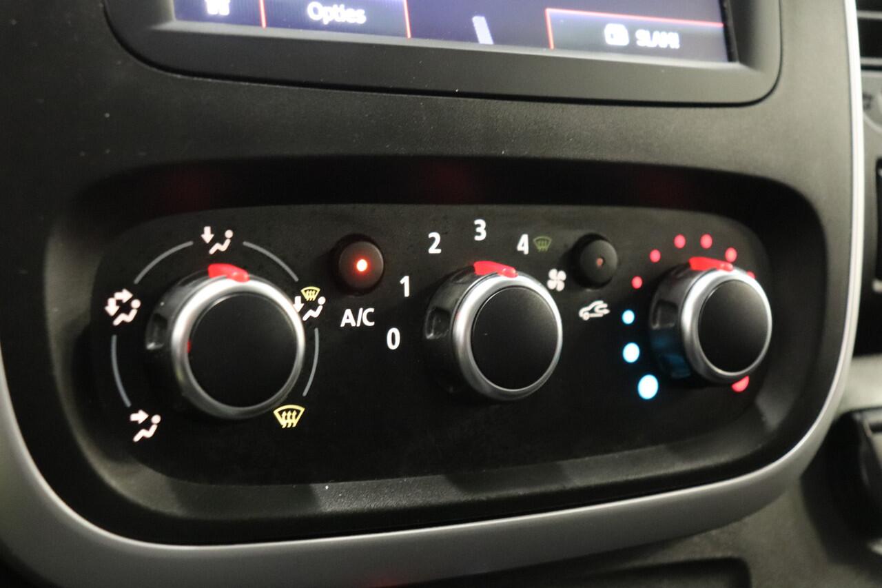 Renault TRAFIC 2.0 dCi 120PK EURO 6 - Airco - Navi - Cruise - ¤13.499,- Excl.