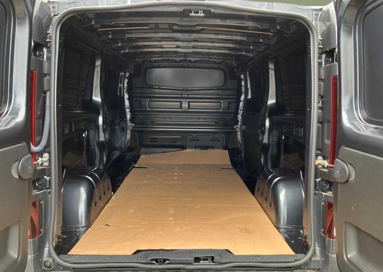 Renault TRAFIC 2.0 Blue dC1 150 EDC T30 L2H1 Extra - 125th Anniversary - Alarm / Trekhaak / Reservewiel