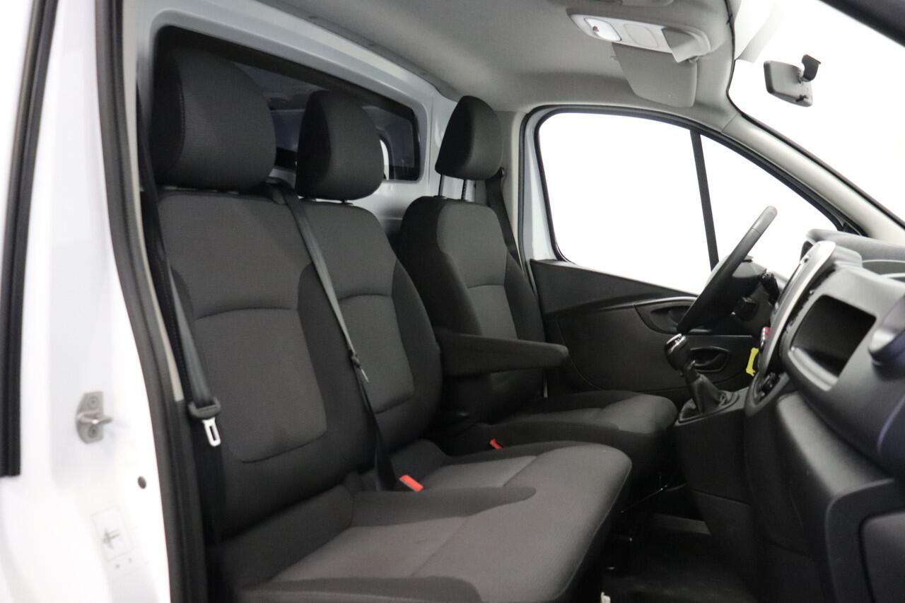 Renault TRAFIC 2.0 dCi 120PK EURO 6 - Airco - Navi - Cruise - ¤15.900,- Excl.