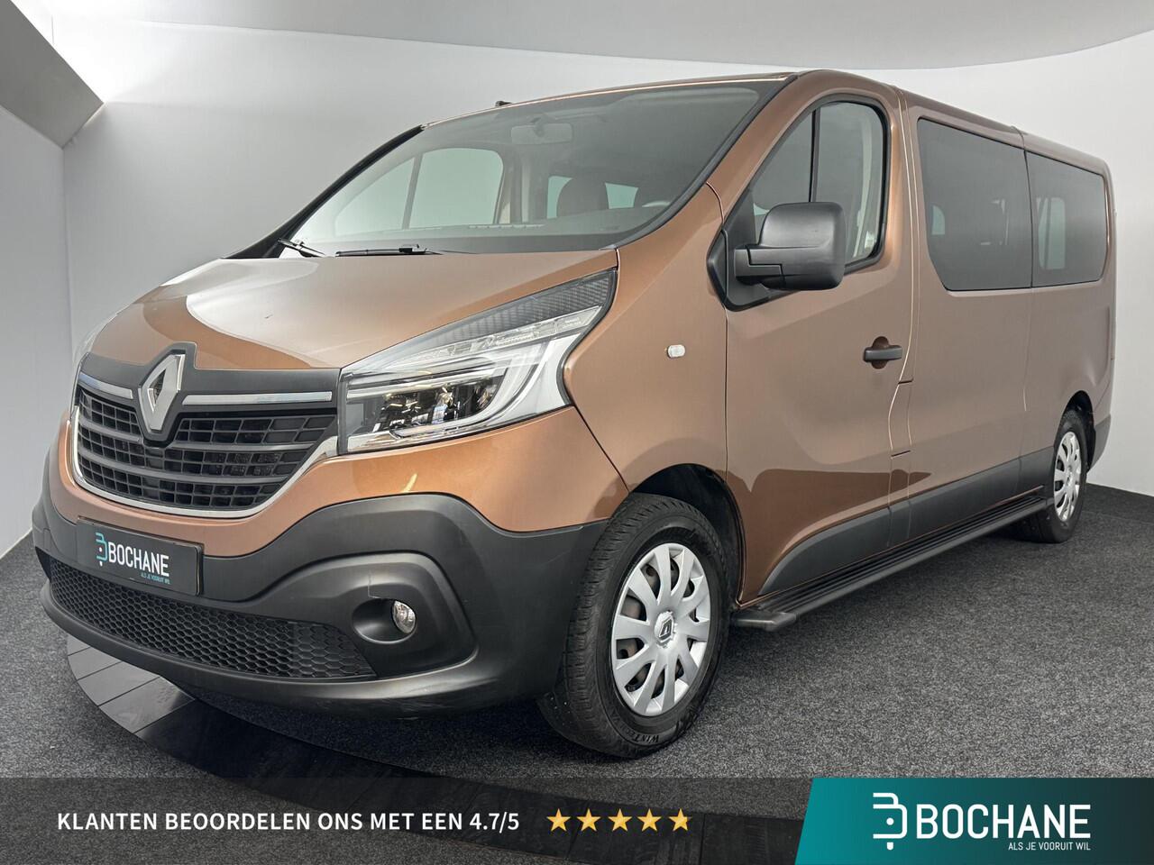 renault-trafic-passenger-2.0-dci-12