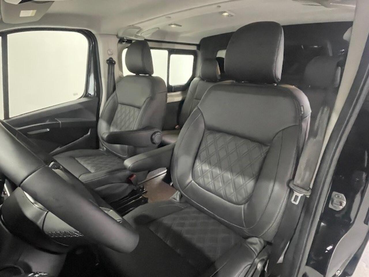 Renault TRAFIC 2.0 Blue dCi EDC 170 T29 L2H1 Extra DC leer / Navi / Camera / 2 x schuifdeur / Direct leverbaar