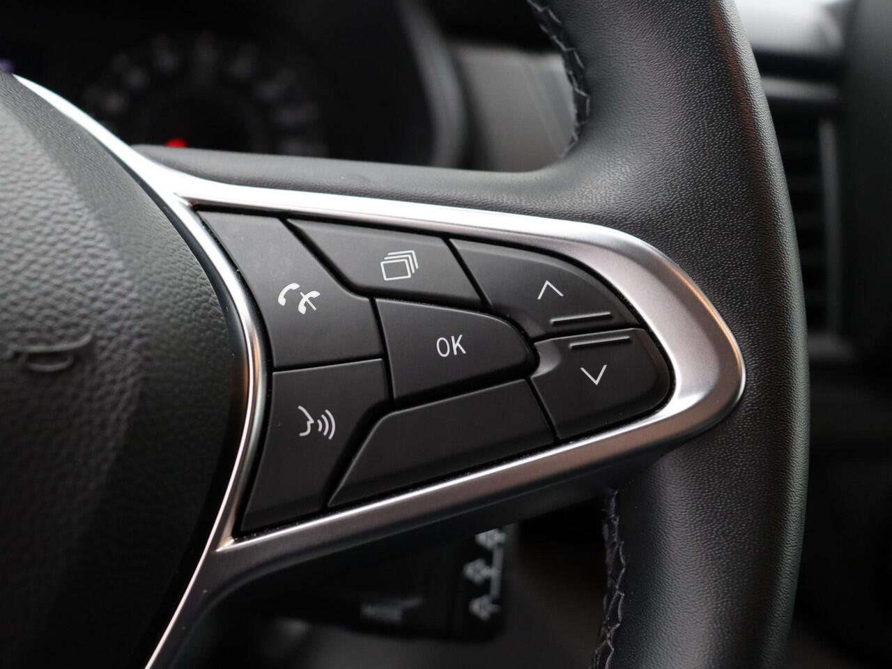 Renault TRAFIC 2.0 dCi 150 EDC T30 L2H1 Advance | Trekhaak | Achteruitrijcamera | Laadruimtepakket | Vierseizoenbanden |