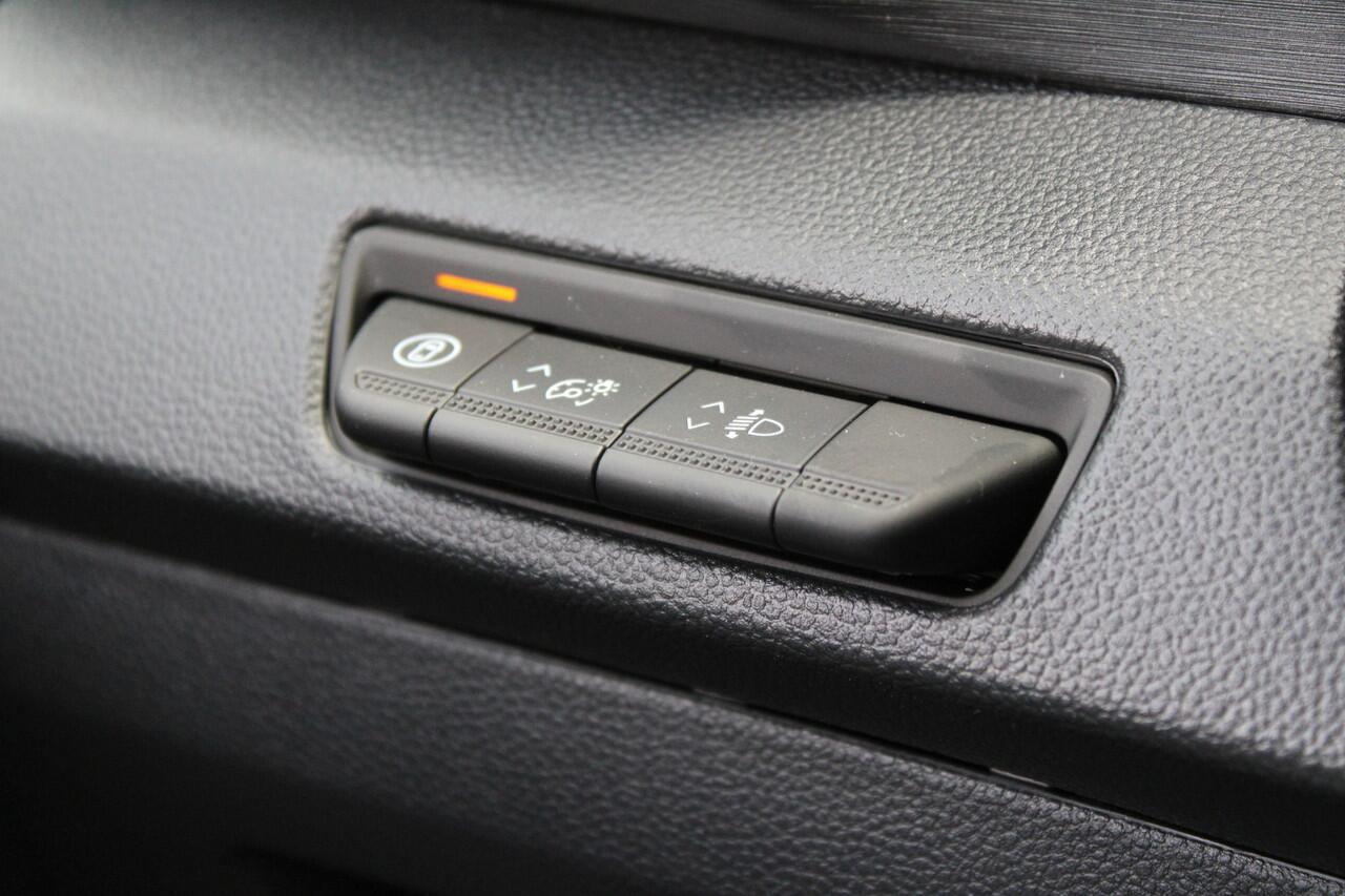 Renault TRAFIC 2.0 Blue dCi 130pk T30 L2H1 Advance - 2x Schuifdeur - Achteruitrijcamera - Carplay - Android - Allseason - Trekhaak - Rijklaar