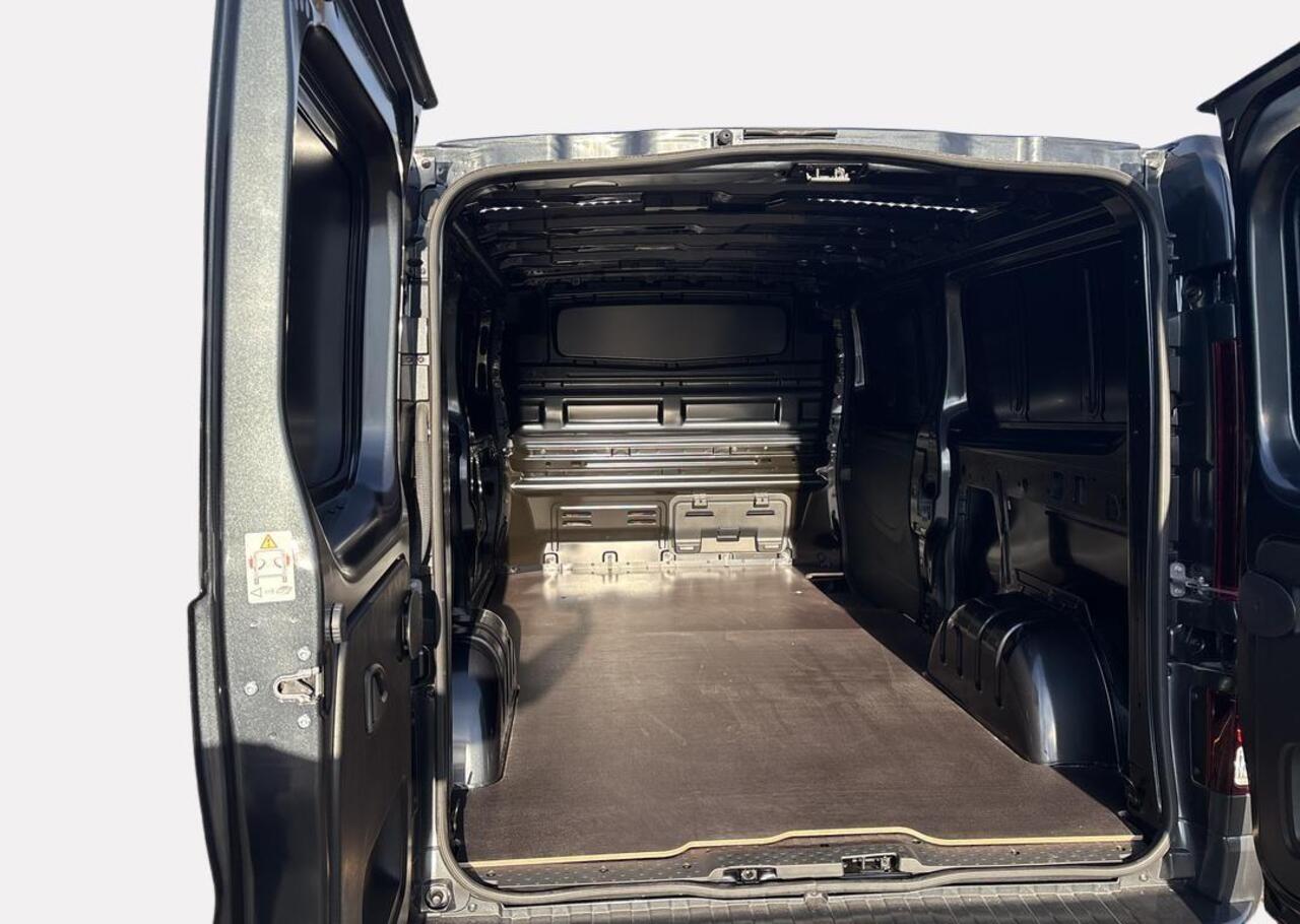 Renault TRAFIC 2.0 Blue dCi 150 T30 L2H1 Extra - Reservewiel - Alarm - 17" lichtmetalen velgen Noir - Houten laadvloer