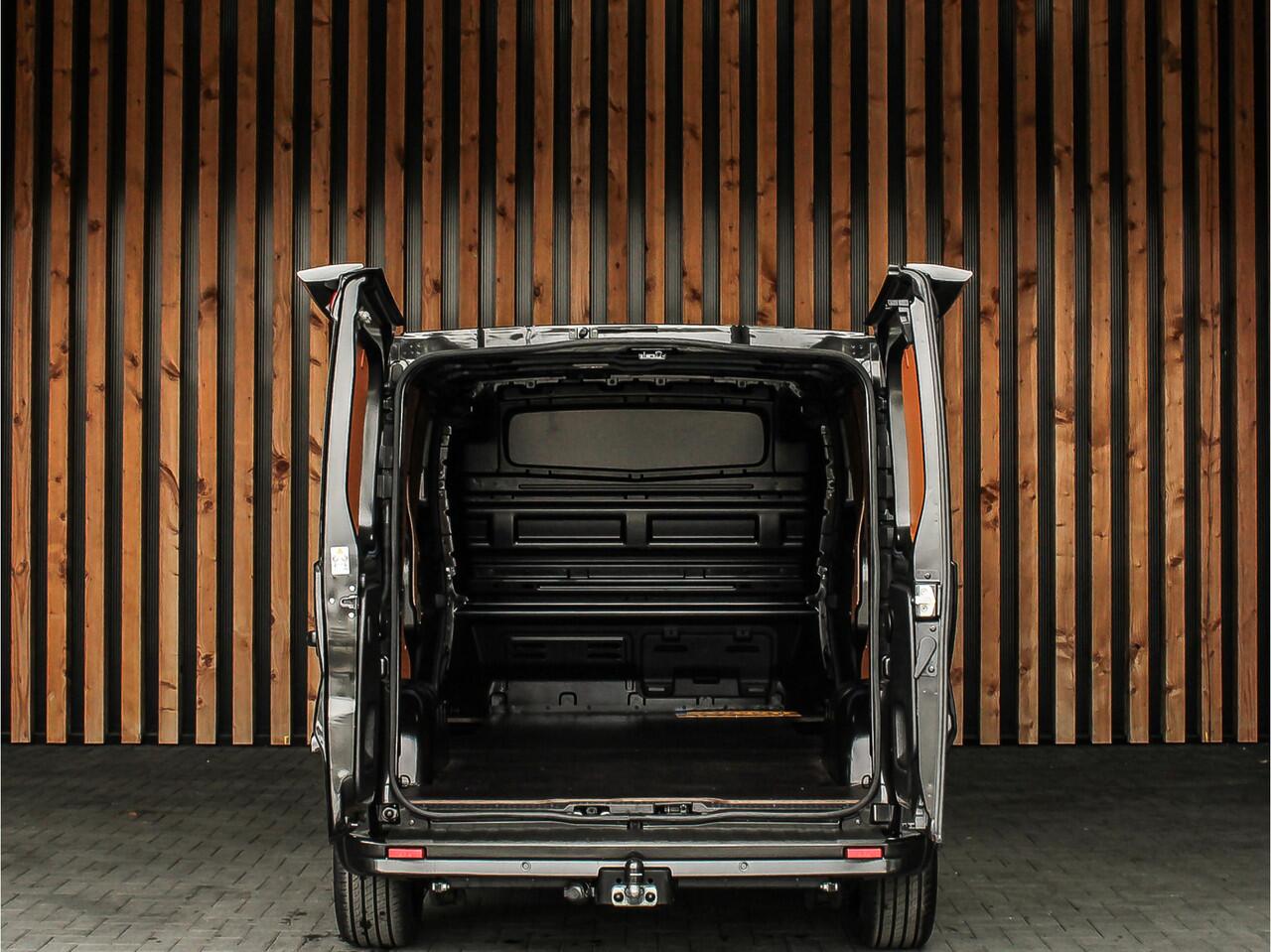 Renault TRAFIC 2.0 dCi 150PK Automaat L2H1 Luxe Bestelwagen | 2X SCHUIFDEUR | LED KOPLAMPEN | STOELVERWARMING | NAVI | CRUISE |