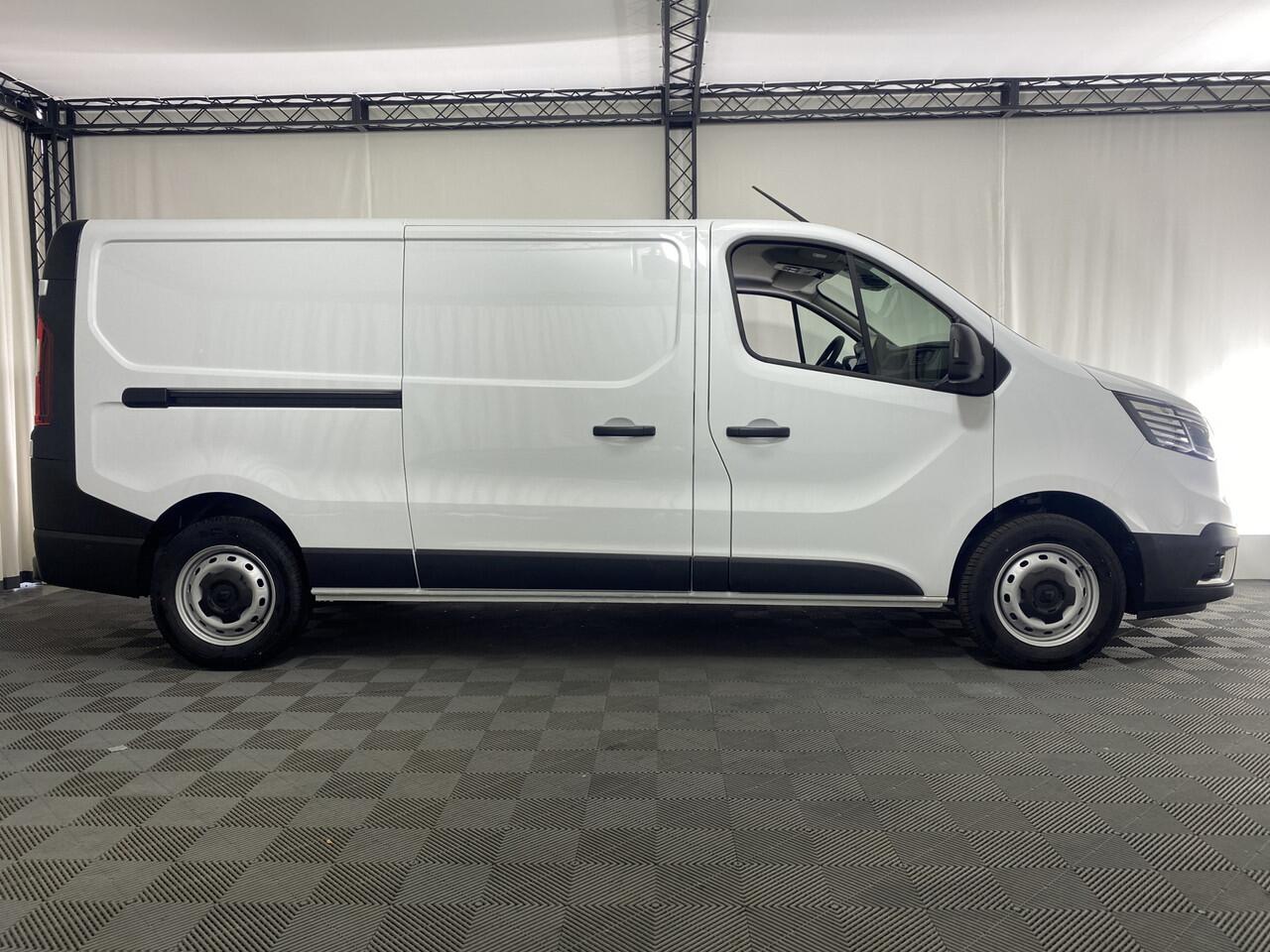 Renault TRAFIC 2.0 Blue dC1 150 T30 L2H1 Automaat | BPM VRIJ!!! | Apple Carplay | Cruise Control | Airco | Trekhaak |