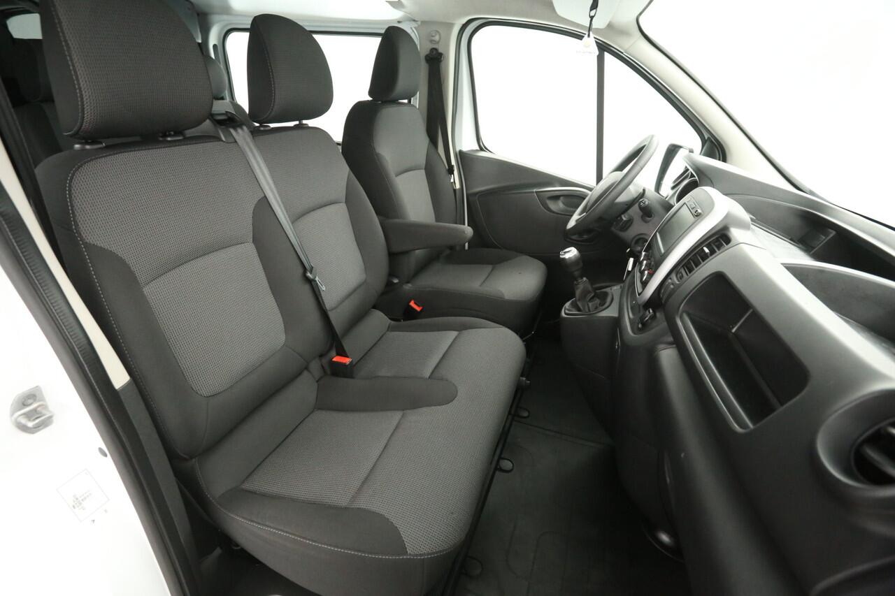 Renault TRAFIC 2.0 dCi T29 L2H1 | Euro6 | DC | 6-Zits | Airco | Cruise | Navi | Trekh. | Imperiaal | Parkeersens.