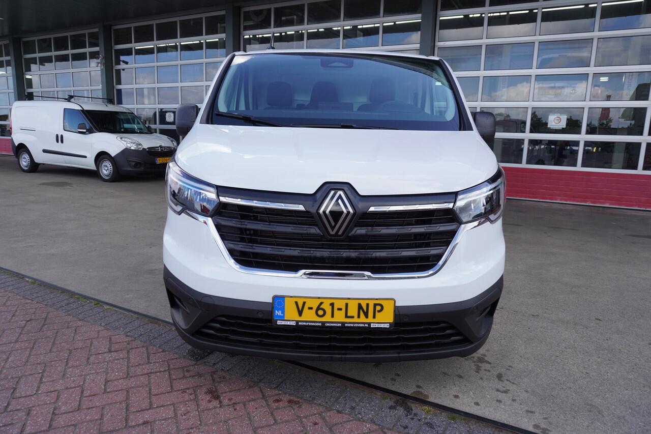 Renault TRAFIC 2.0 Blue dC1 150PK T30 L2H1 Nr. V137 | Airco | Cruise | Navi | Camera