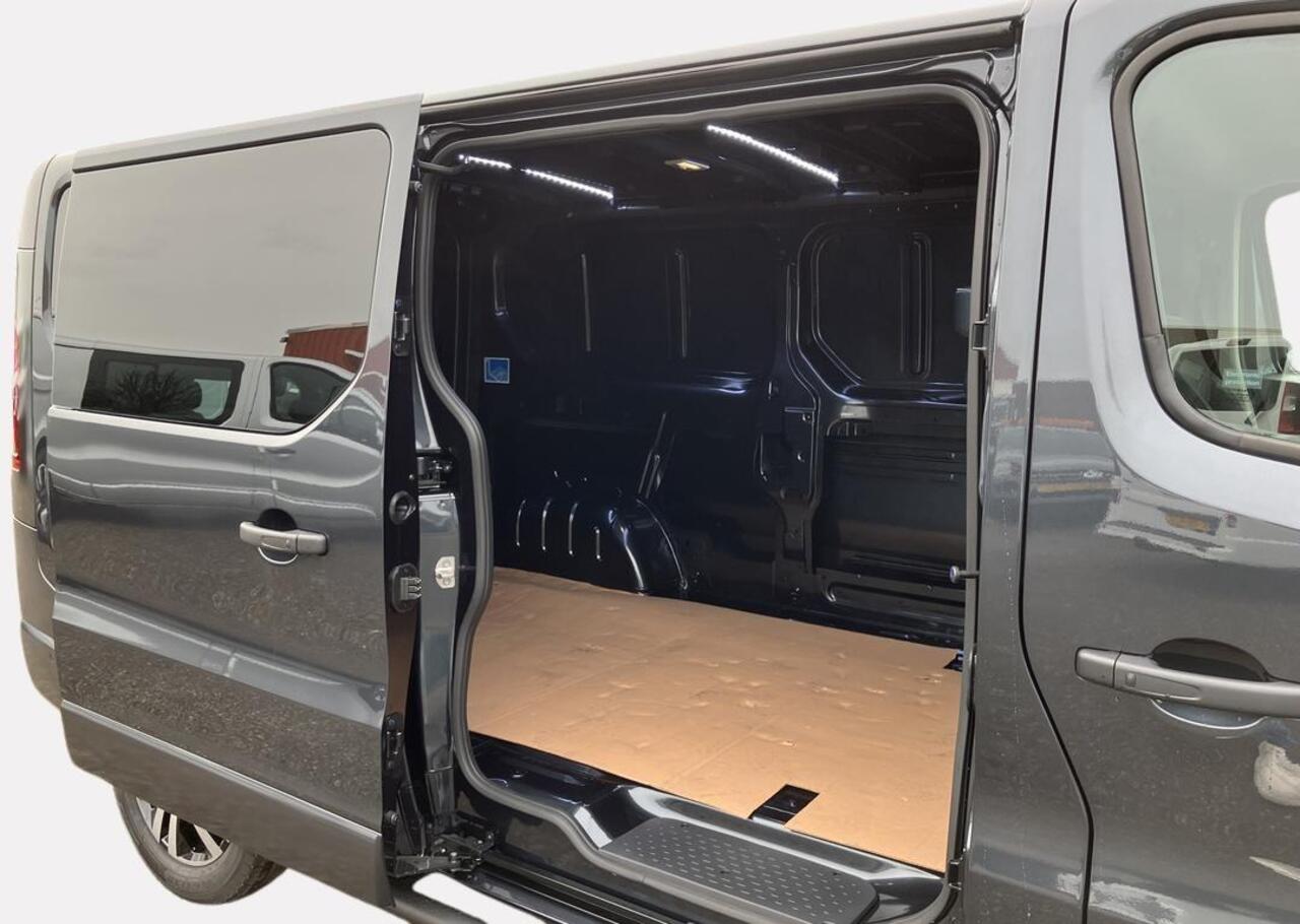 Renault TRAFIC 2.0 Blue dC1 150 EDC T30 L2H1 Extra - 125th Anniversary - Alarm / Trekhaak / Reservewiel