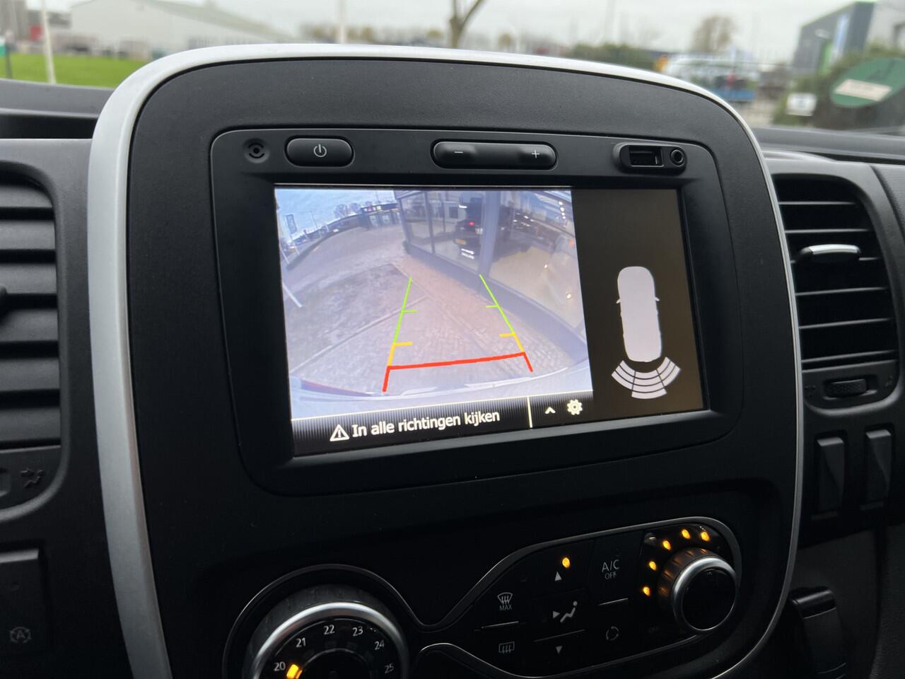 Renault TRAFIC 2.0 dCi 120 T29 L2H1 DC 5 Pers. Work Edition