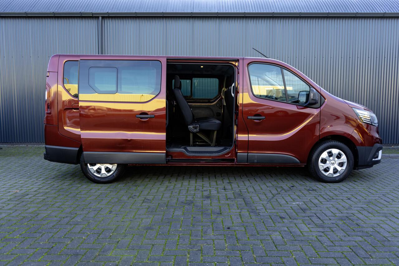 Renault TRAFIC Renault Trafic Blue dCi 150PK | L2H1 | 9-Zits | IN BTW/BPM | LED | Camera | Navi | Zijschuifdeur R+L | Cruise | Airco | PDC | Euro 6