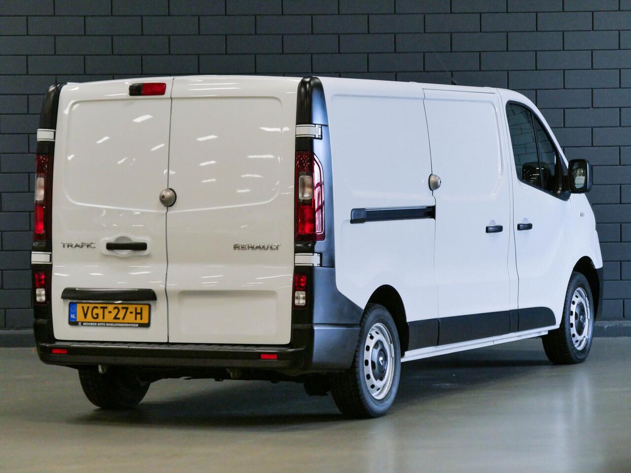 Renault TRAFIC 1.6 dCi T29 125PK L2H1 Work Edition | LEDER | CAMERA | CRUISE CONTROL | PDC |