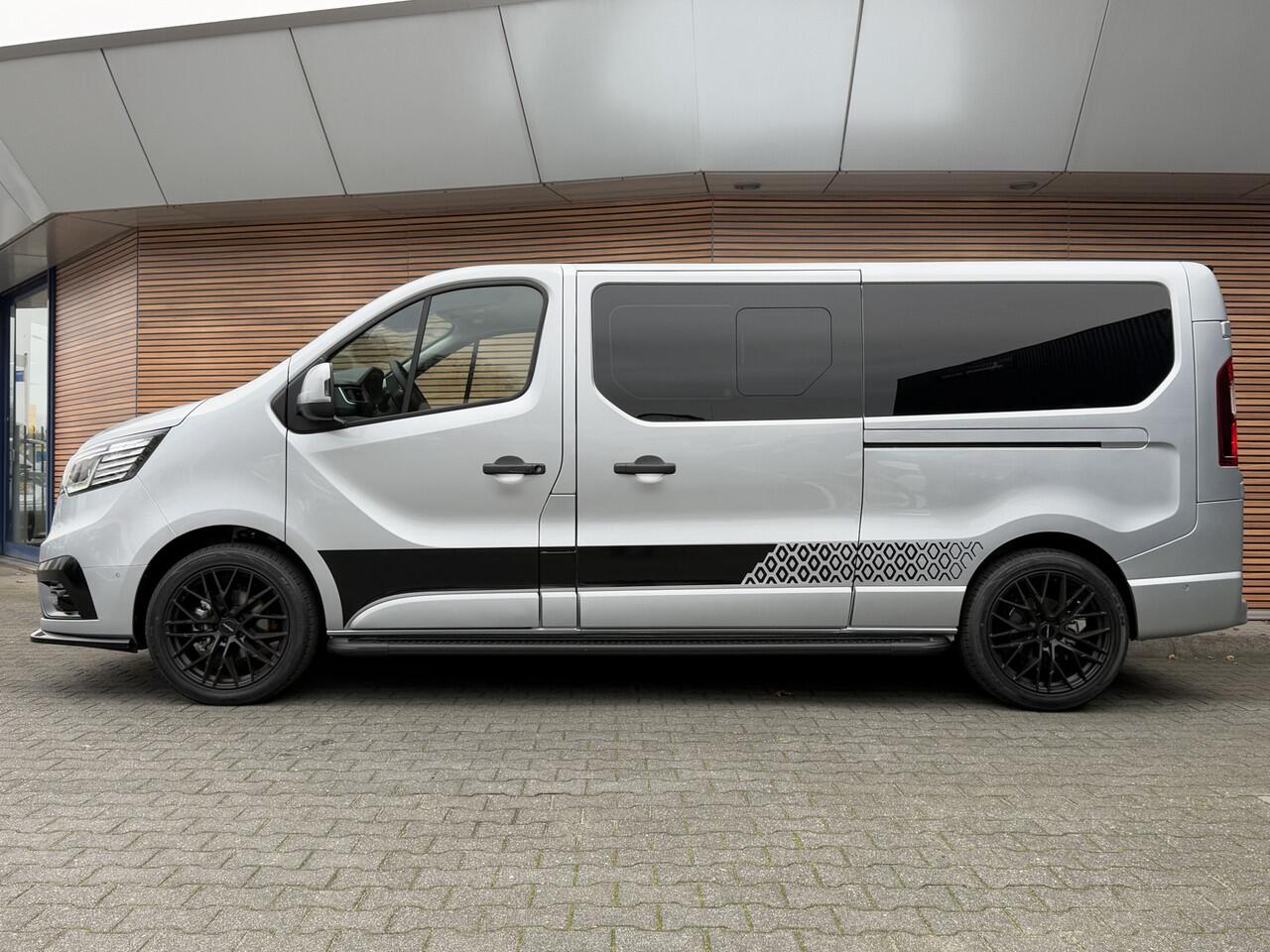 Renault TRAFIC 2.0 dCi 170 L2H1 DC Black-Style Vol ! Sidebars / 19 "lm velg / Spoilers / Camera enz enz