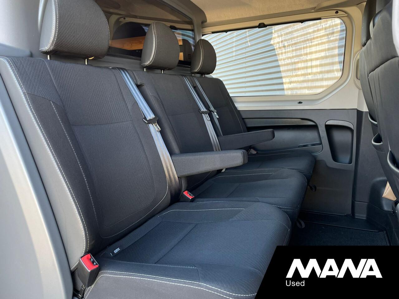 Renault TRAFIC 2.0dCi 170PK T29 Automaat L2H1 DC Luxe Trekhaak Airco Cruise Navi Camera