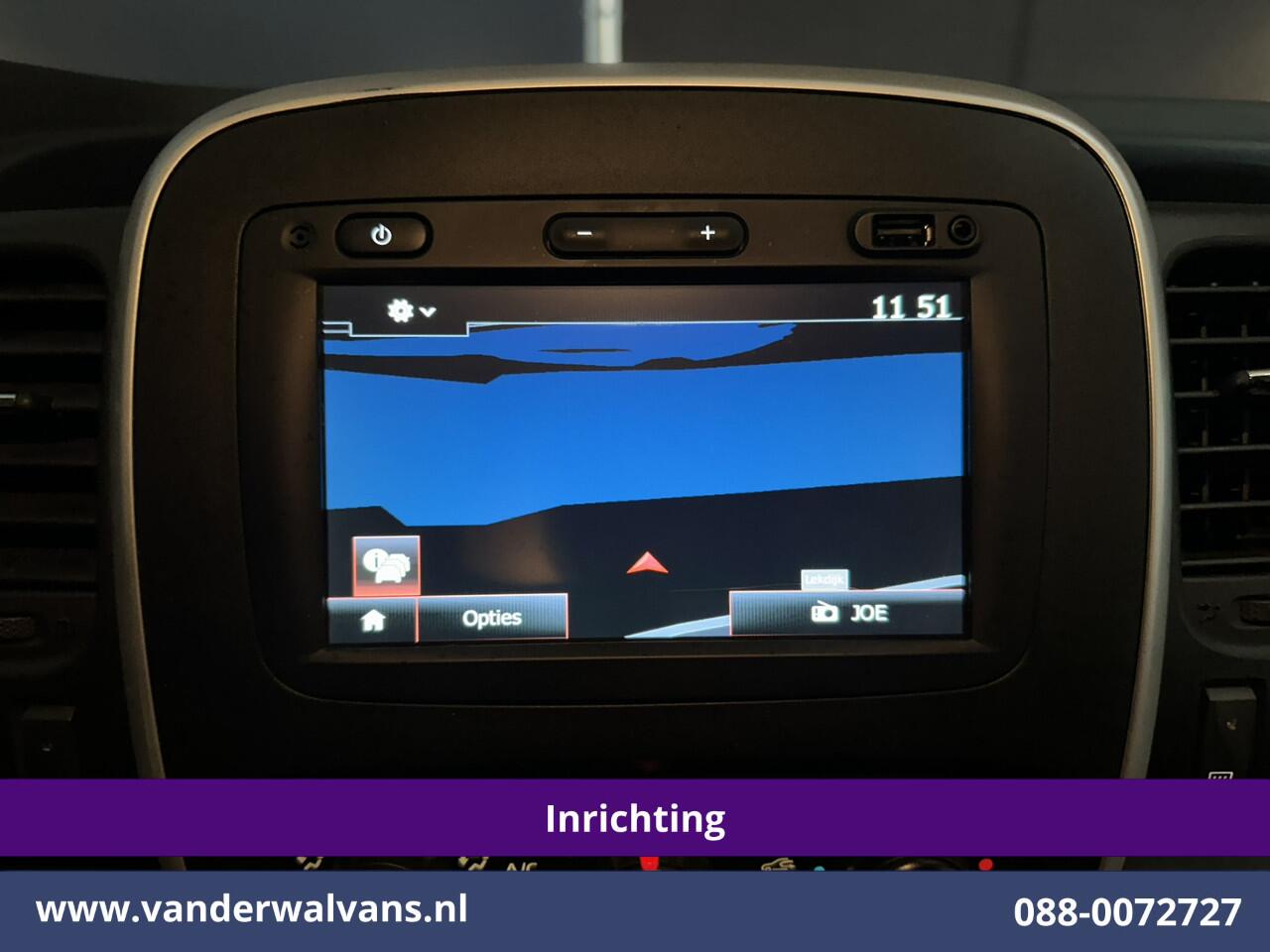 Renault TRAFIC 1.6 dCi L2H1 inrichting Euro6 Airco | Imperiaal | Navigatie | Cruisecontrol | Parkeersensoren trekhaak, bijrijdersbank