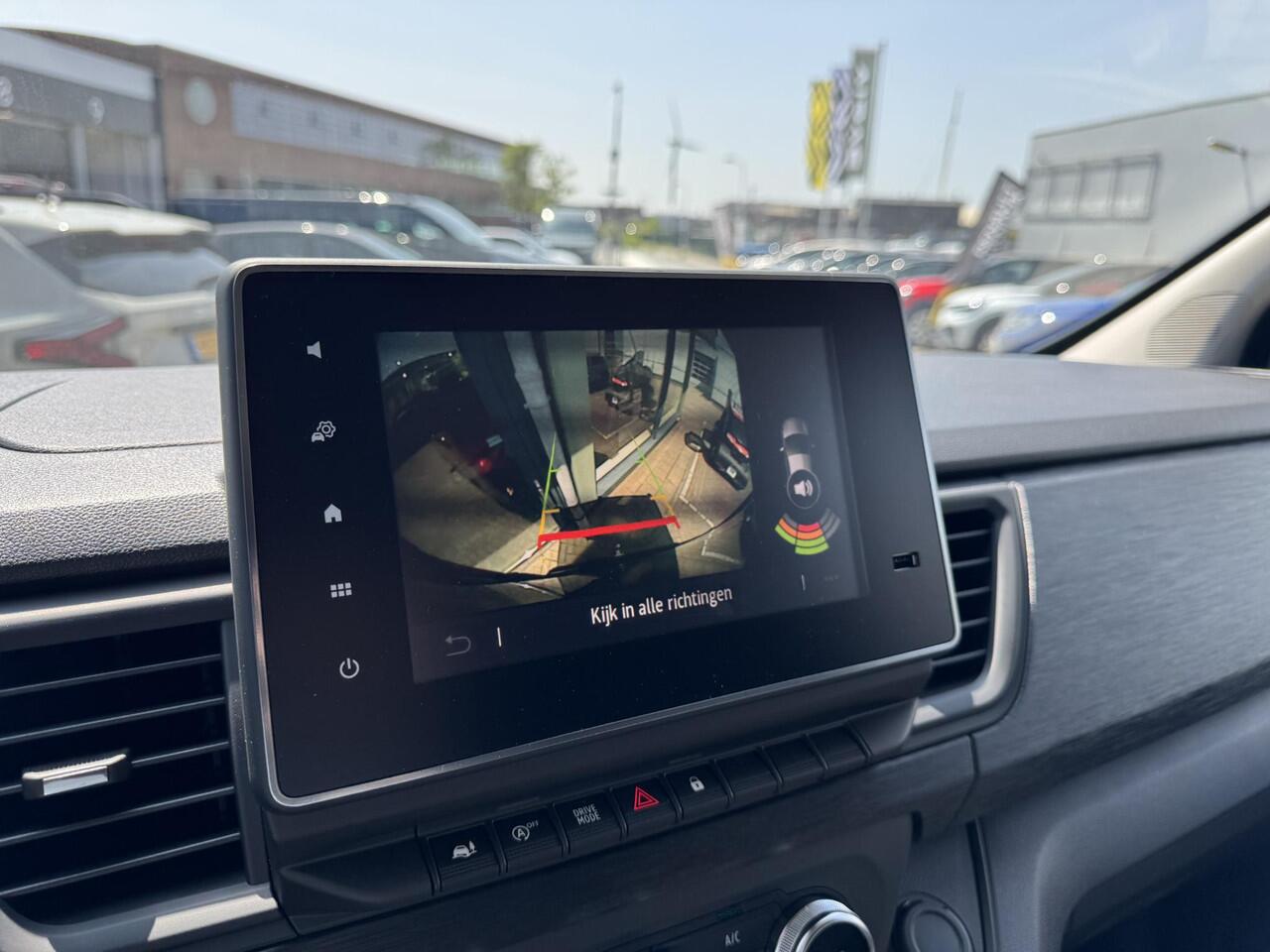 Renault TRAFIC 2.0 Blue dC1 150 EDC T30 L2H1 Advance / TREKHAAK / NAVIGATIE / PARKEERSENSOREN + CAMERA /