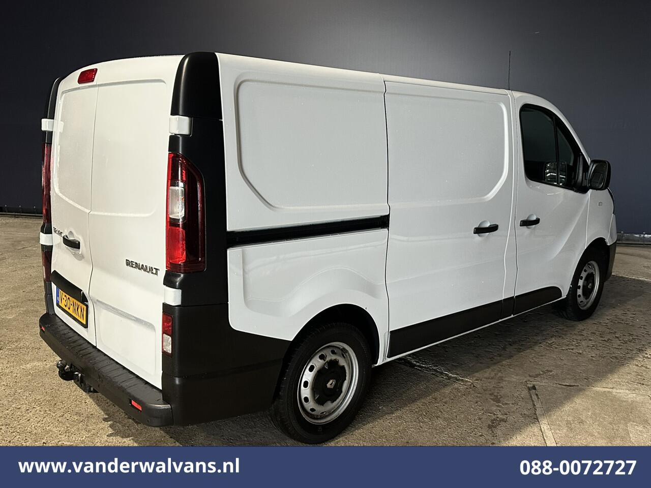 Renault TRAFIC 2.0 dCi 120pk L1H1 Euro6 Airco | LED | Navigatie | Cruisecontrol | Trekhaak | Omvormer Parkeersensoren, Bijrijdersbank