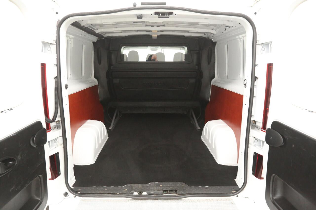 Renault TRAFIC 2.0 dCi T29 L2H1 | Euro6 | DC | 6-Zits | Airco | Cruise | Navi | Trekh. | Imperiaal | Parkeersens.