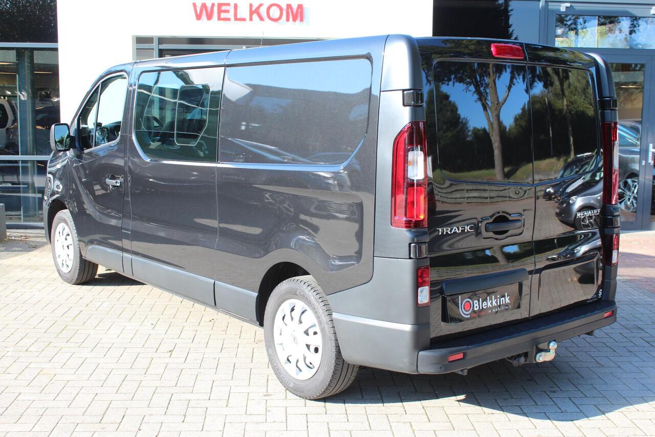 Renault TRAFIC L2H1 2.0 dCi 145 pk Comfort Dubbele Cabine Navi, Airco,Trekhaak, Laadruimte betimmert