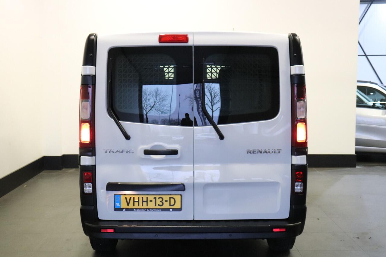 Renault TRAFIC 2.0 dCi 120PK - EURO 6 - Airco - Navi - Cruise - ¤ 11.900,- Excl.