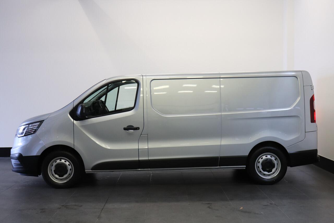 Renault TRAFIC 2.0 dCi 110PK L2 EURO 6 - Airco - Cruise - Trekhaak - ¤21.950- Excl.