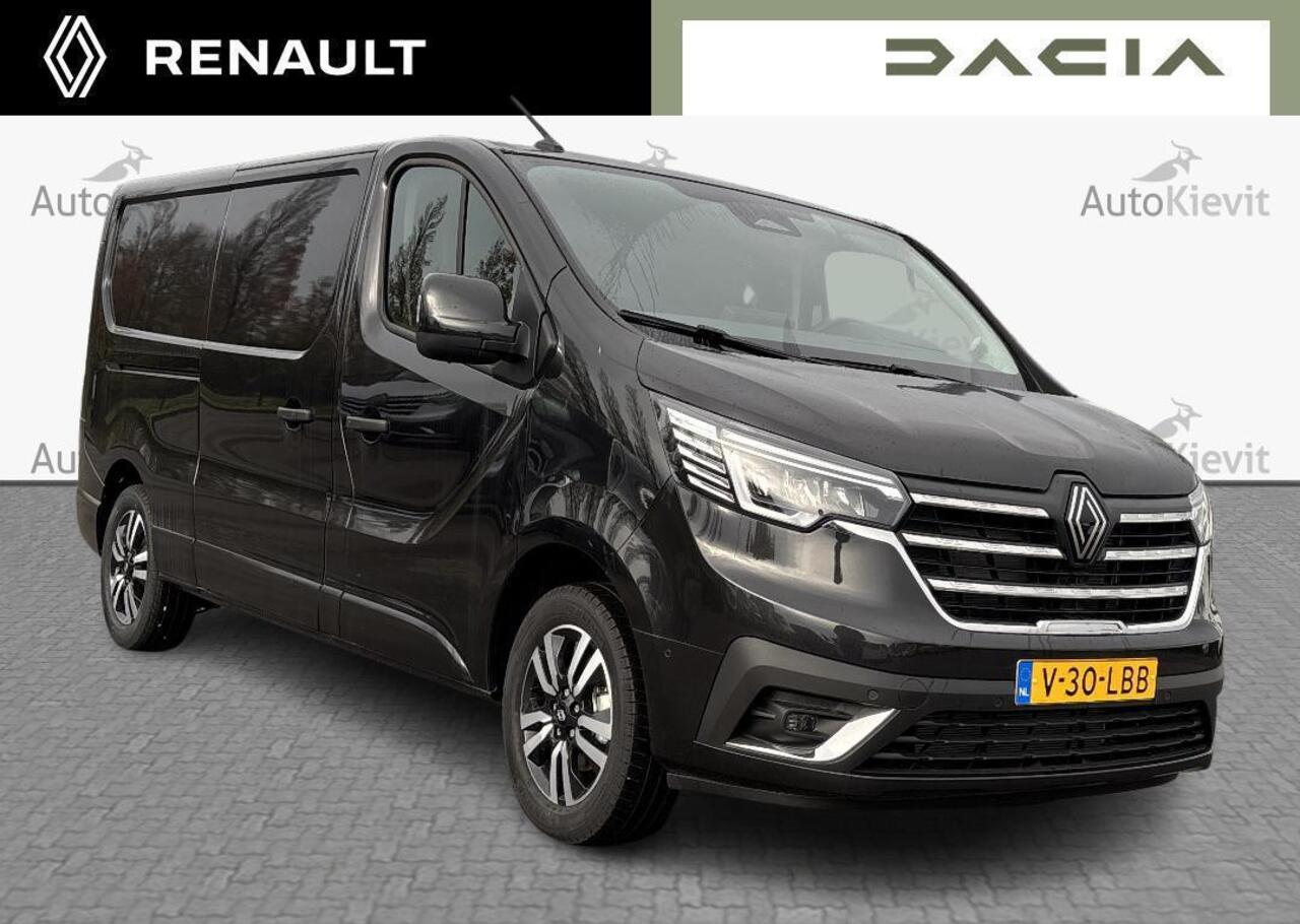 Renault TRAFIC 2.0 Blue dC1 150 T30 L2H1 Extra - Reservewiel / Alarm / 17\" lichtmetalen velgen 'Avens Noir Diamantée' in aluminium en zwart,Houten laadvloer