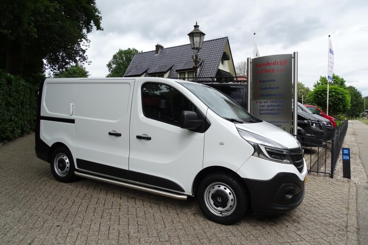 Renault TRAFIC 1.6 dCi T29 L1H1Comf NAVI 3 ZIT KASTEN INR NWST